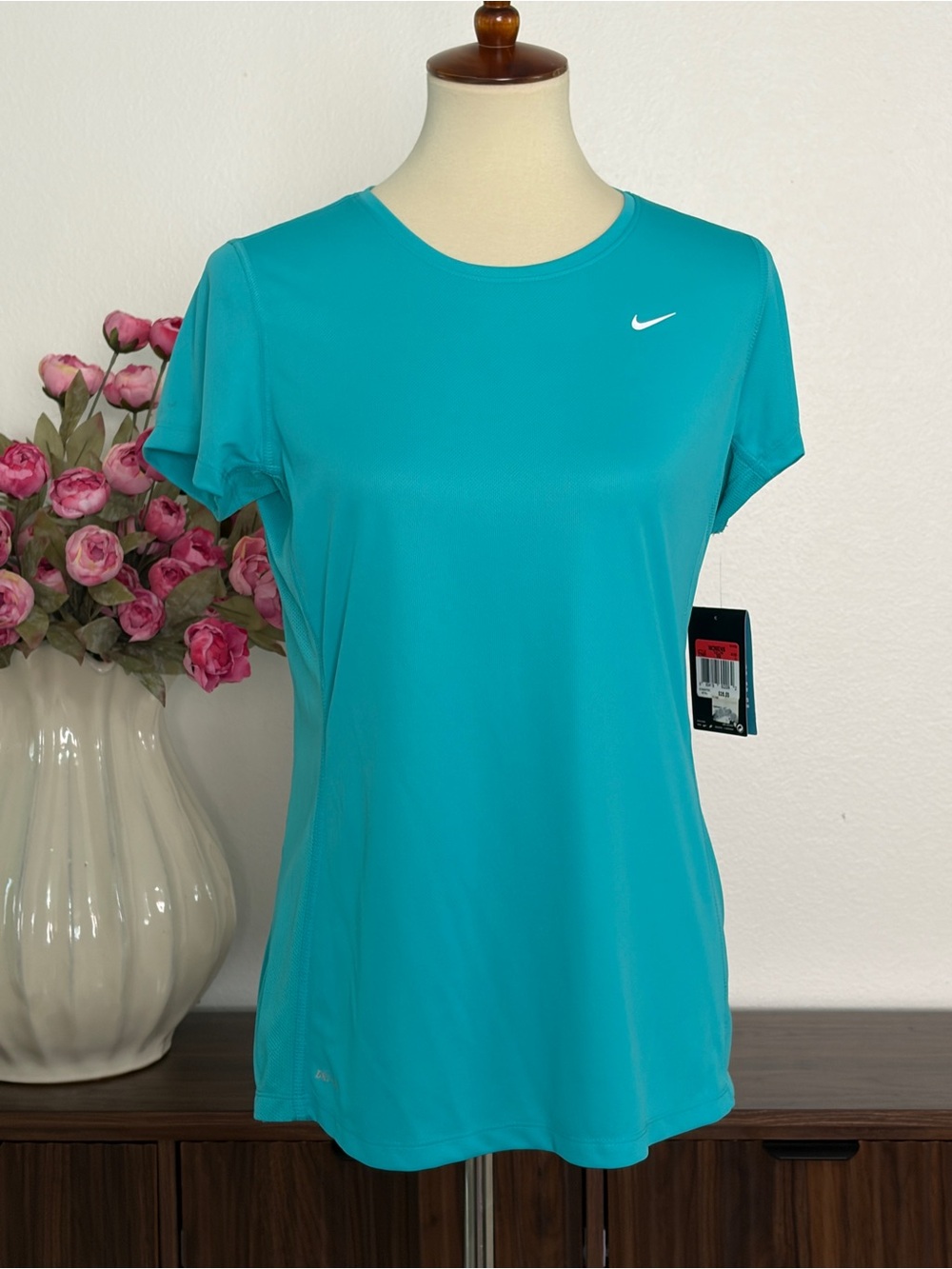 Nike Women's Teal Short Sleeve Performance Tee